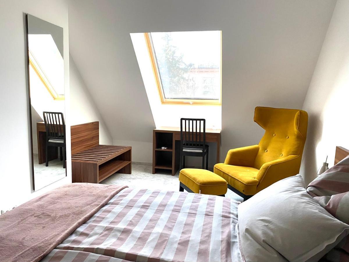 Lilie Appartement In Heviz Mit Tiefgarage, New And Modern Luaran gambar