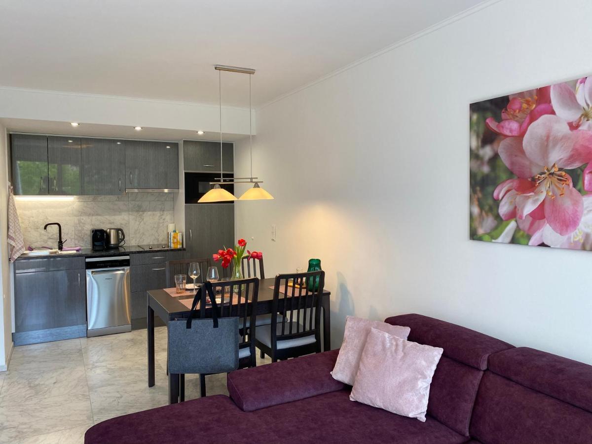 Lilie Appartement In Heviz Mit Tiefgarage, New And Modern Luaran gambar